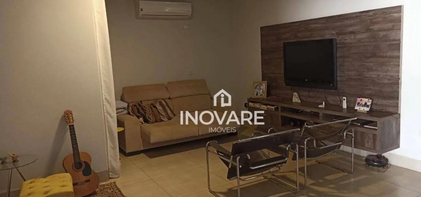 Foto 2 de Casa com 2 quartos à venda, 352m2 em Alto da Boa Vista, Itumbiara - GO