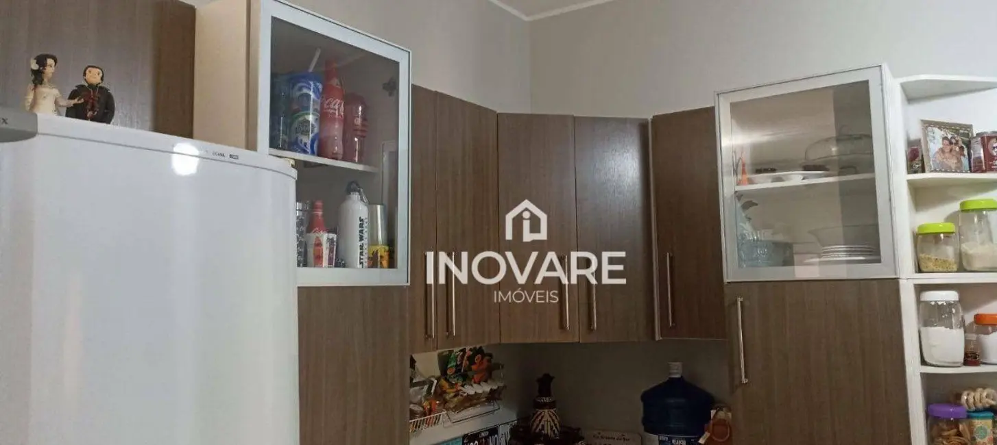 Casa com 2 quartos à venda, 176m2 em Itumbiara - GO - imagem 9 Foto 9 de Casa com 2 quartos à venda, 176m2 em Itumbiara - GO