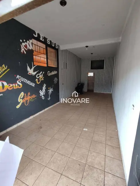 Foto 2 de Sala Comercial para alugar, 360m2 em Jardim Liberdade, Itumbiara - GO