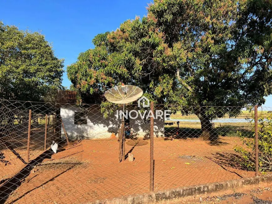 Chácara com 2 quartos à venda em Itumbiara - GO - imagem 9 Foto 9 de Chácara com 2 quartos à venda em Itumbiara - GO