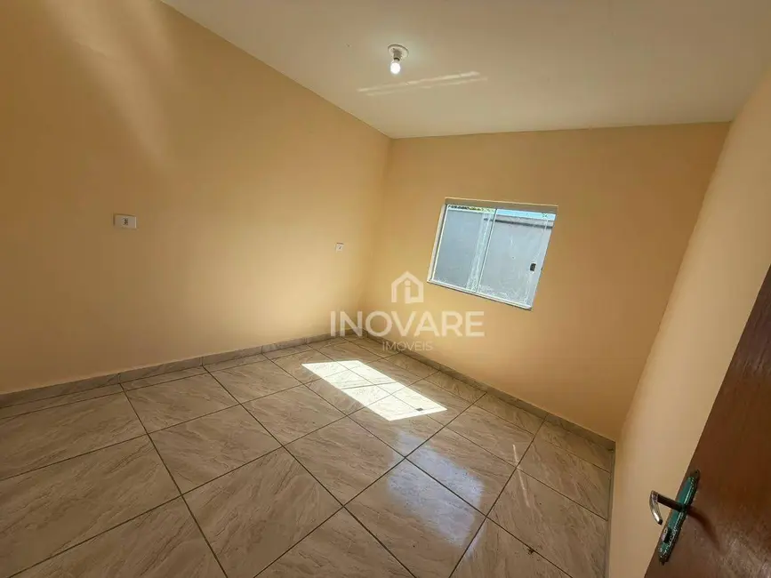 Foto 5 de Casa com 3 quartos para alugar, 200m2 em Itumbiara - GO
