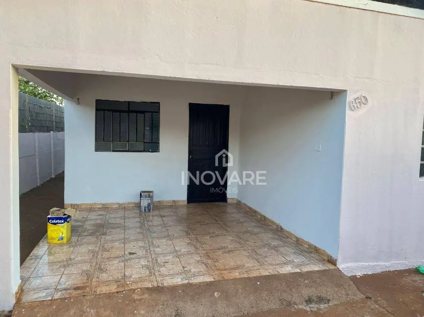 Casa com 3 quartos para alugar, 200m2 em Itumbiara - GO - imagem 2 Foto 2 de Casa com 3 quartos para alugar, 200m2 em Itumbiara - GO