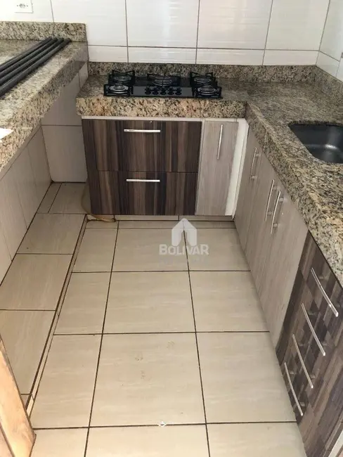 Foto 6 de Casa com 2 quartos para alugar, 250m2 em Itumbiara - GO