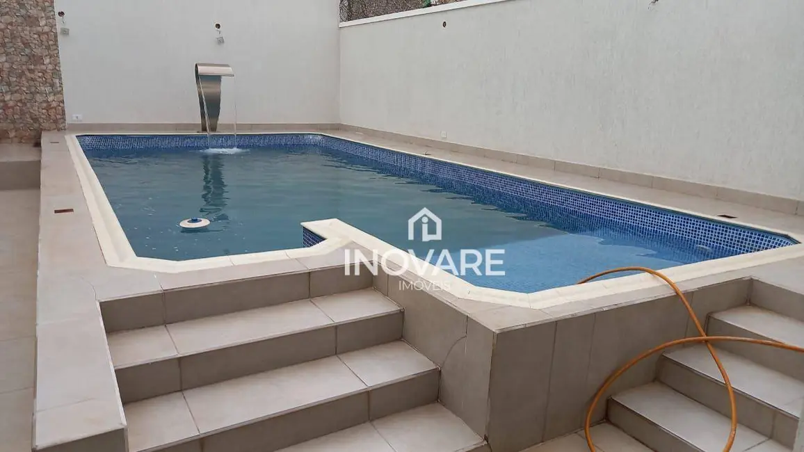 Foto 1 de Casa com 3 quartos à venda, 360m2 em Jardim Beira Rio, Itumbiara - GO