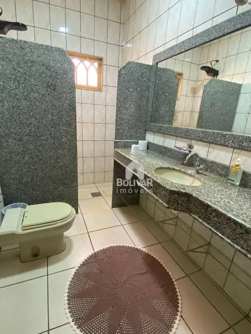 Foto 9 de Casa com 3 quartos para alugar, 360m2 em Itumbiara - GO