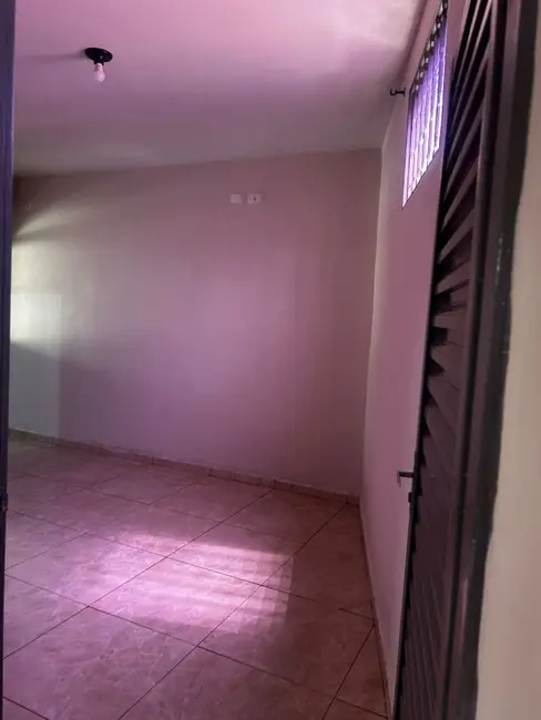 Foto 9 de Casa com 3 quartos para alugar, 498m2 em Itumbiara - GO