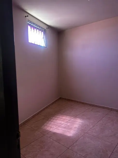 Foto 8 de Casa com 3 quartos para alugar, 498m2 em Itumbiara - GO