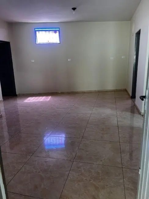 Foto 4 de Casa com 3 quartos para alugar, 498m2 em Itumbiara - GO