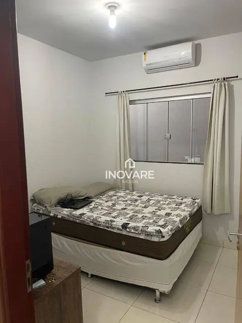 Casa com 3 quartos à venda, 150m2 em Paranaíba, Itumbiara - GO - imagem 4 Foto 4 de Casa com 3 quartos à venda, 150m2 em Paranaíba, Itumbiara - GO