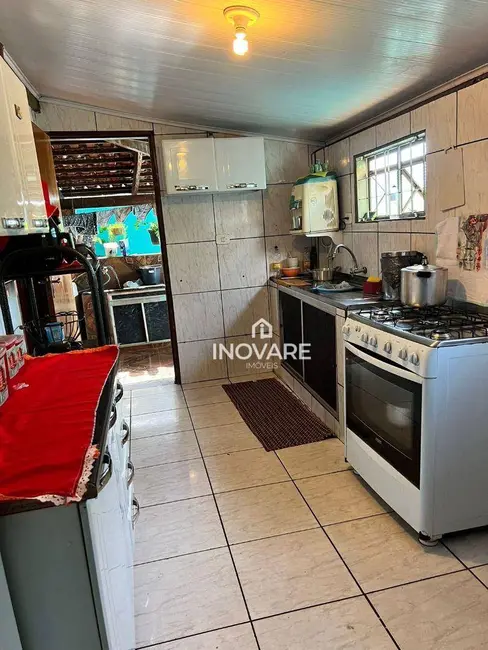 Casa com 3 quartos à venda, 360m2 em Setor Rodoviário, Itumbiara - GO - imagem 9 Foto 9 de Casa com 3 quartos à venda, 360m2 em Setor Rodoviário, Itumbiara - GO