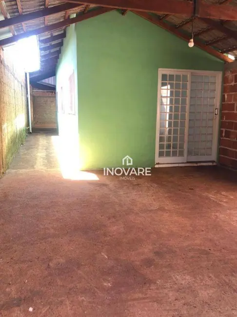 Casa com 3 quartos à venda, 250m2 em Jardim Liberdade, Itumbiara - GO - imagem 3 Foto 3 de Casa com 3 quartos à venda, 250m2 em Jardim Liberdade, Itumbiara - GO