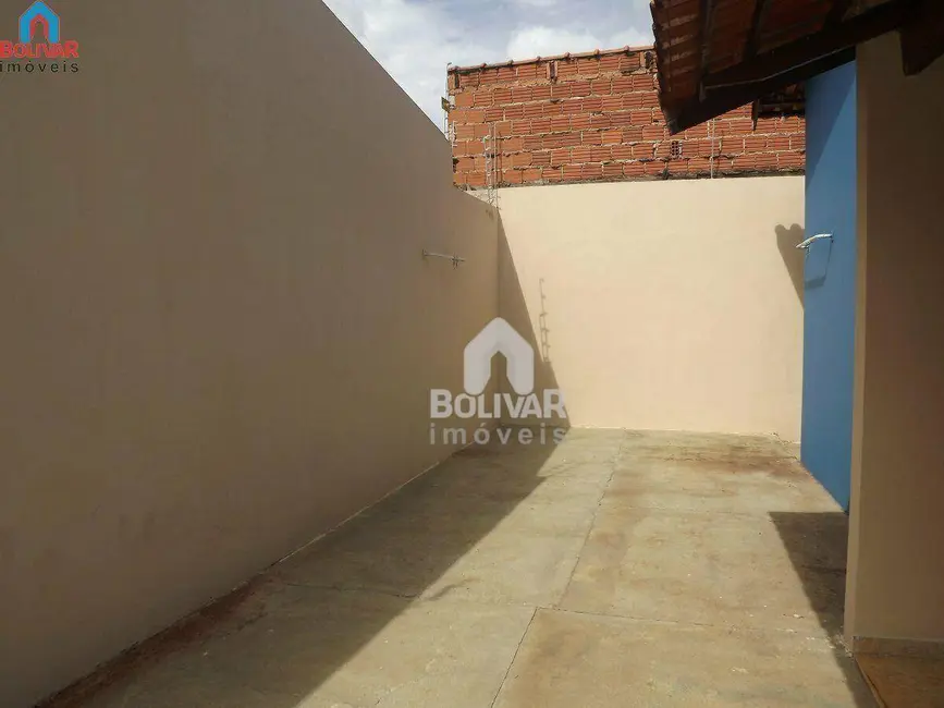 Casa com 2 quartos à venda, 480m2 em Itumbiara - GO - imagem 8 Foto 8 de Casa com 2 quartos à venda, 480m2 em Itumbiara - GO