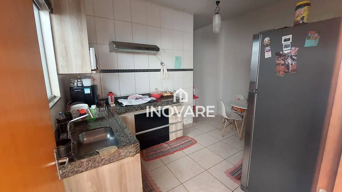 Casa com 3 quartos à venda, 180m2 em Itumbiara - GO - imagem 3 Foto 3 de Casa com 3 quartos à venda, 180m2 em Itumbiara - GO