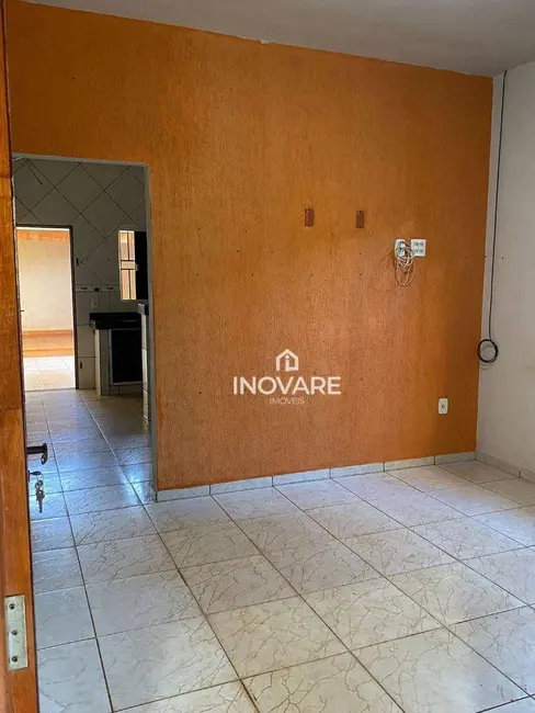 Casa com 3 quartos à venda, 360m2 em Setor Planalto, Itumbiara - GO - imagem 3 Foto 3 de Casa com 3 quartos à venda, 360m2 em Setor Planalto, Itumbiara - GO