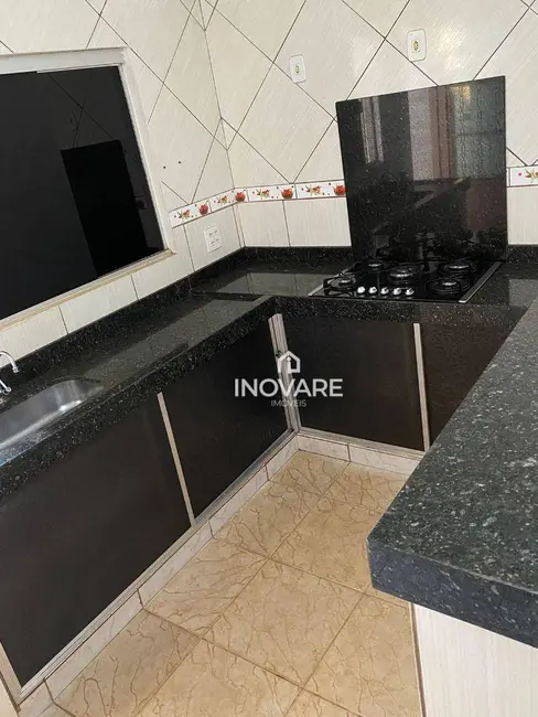 Casa com 3 quartos à venda, 360m2 em Setor Planalto, Itumbiara - GO - imagem 4 Foto 4 de Casa com 3 quartos à venda, 360m2 em Setor Planalto, Itumbiara - GO