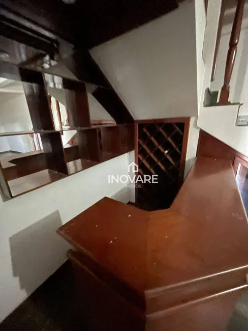 Casa com 4 quartos à venda, 360m2 em Alto da Boa Vista, Itumbiara - GO - imagem 8 Foto 8 de Casa com 4 quartos à venda, 360m2 em Alto da Boa Vista, Itumbiara - GO