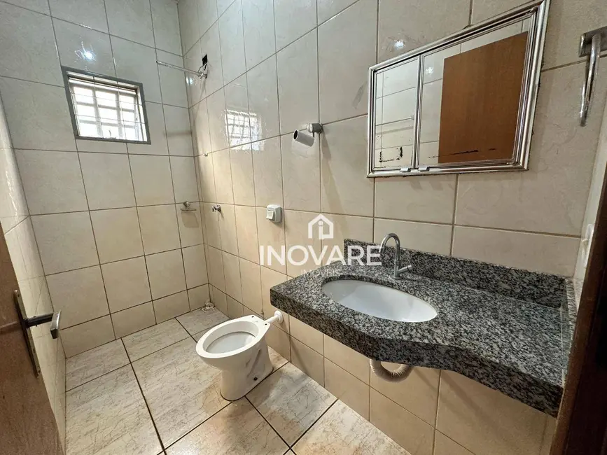 Foto 7 de Casa com 2 quartos para alugar, 240m2 em Setor Buritys, Itumbiara - GO