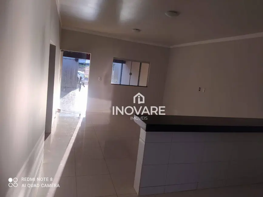 Casa com 3 quartos à venda, 200m2 em Itumbiara - GO - imagem 9 Foto 9 de Casa com 3 quartos à venda, 200m2 em Itumbiara - GO