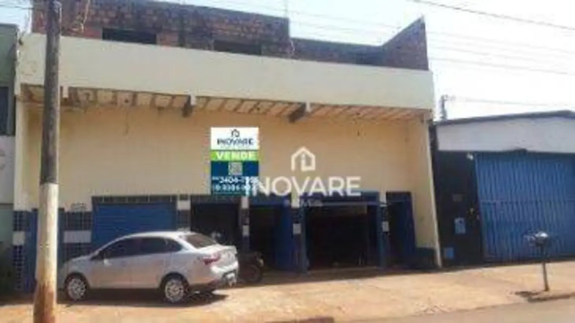 Foto 1 de Casa com 3 quartos à venda, 300m2 em Jardim Adelaide, Itumbiara - GO