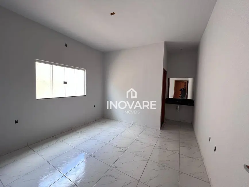 Casa com 2 quartos à venda, 250m2 em Residencial Sonho Verde, Itumbiara - GO - imagem 4 Foto 4 de Casa com 2 quartos à venda, 250m2 em Residencial Sonho Verde, Itumbiara - GO