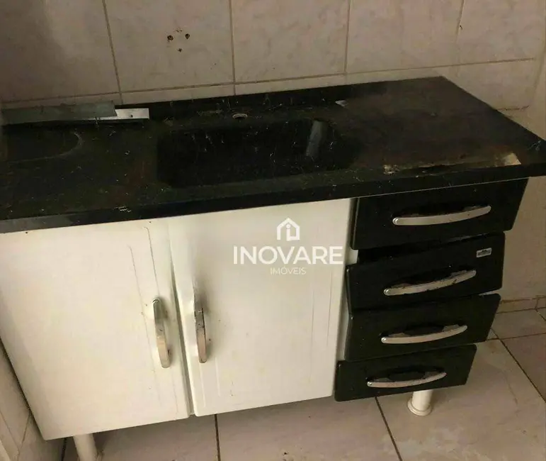 Sala Comercial para alugar, 90m2 em Itumbiara - GO - imagem 4 Foto 4 de Sala Comercial para alugar, 90m2 em Itumbiara - GO