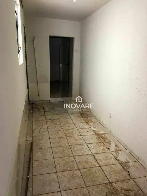 Sala Comercial para alugar, 90m2 em Itumbiara - GO - imagem 3 Foto 3 de Sala Comercial para alugar, 90m2 em Itumbiara - GO