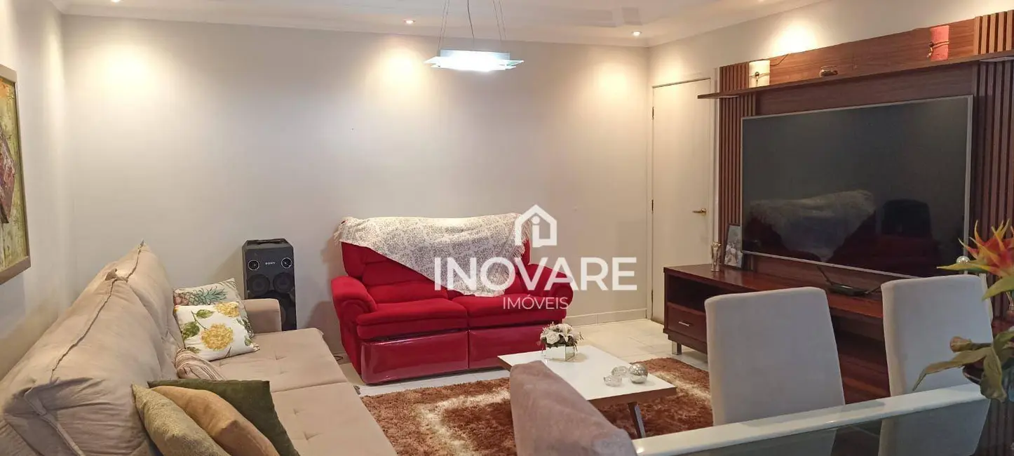 Foto 2 de Apartamento com 3 quartos à venda, 150m2 em Alto da Boa Vista, Itumbiara - GO