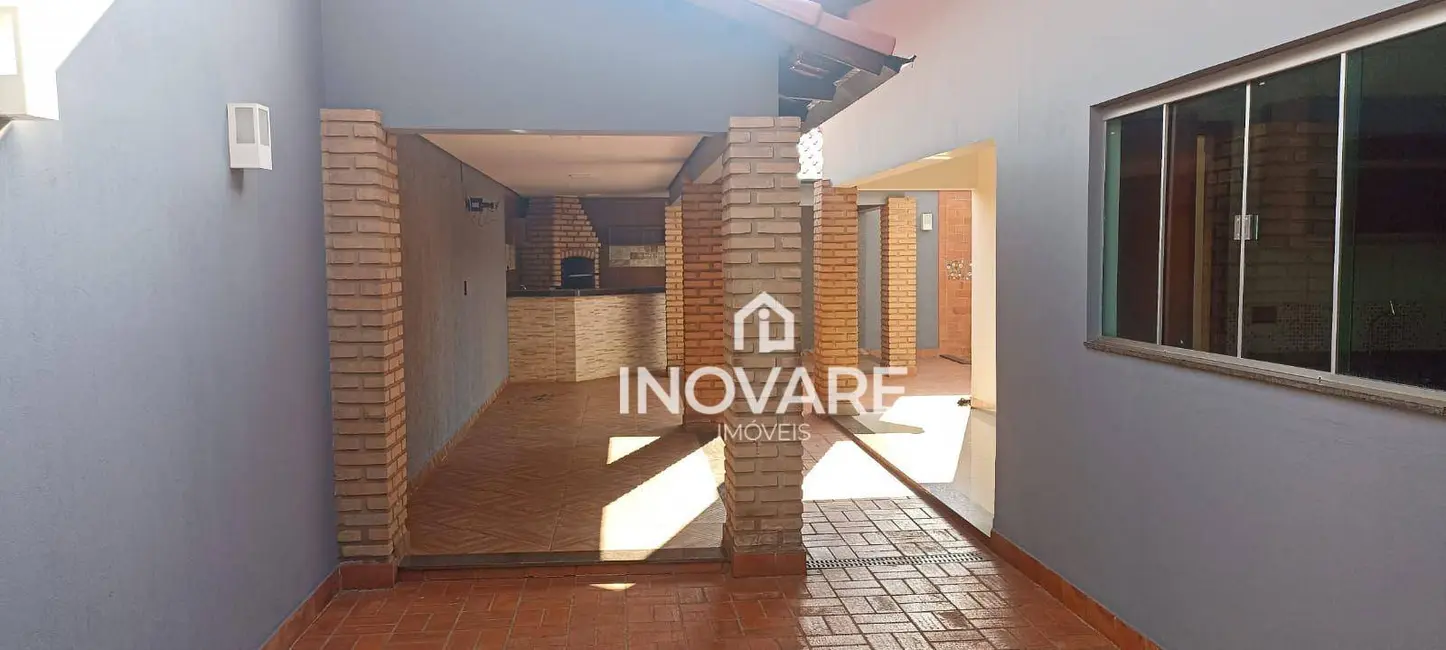 Foto 7 de Casa com 3 quartos à venda, 260m2 em Jardim Morumbi, Itumbiara - GO