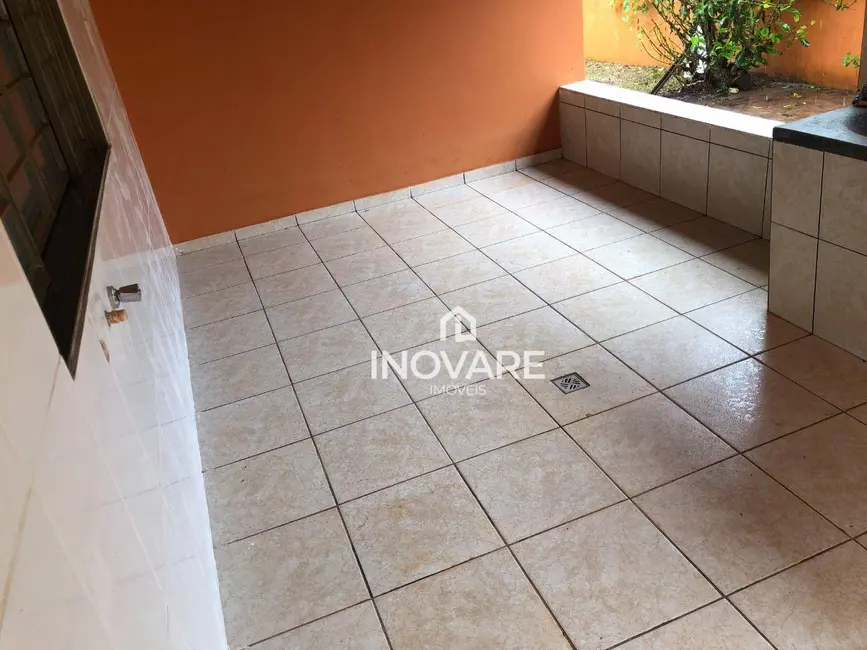 Casa com 3 quartos à venda, 417m2 em Arapora - MG - imagem 7 Foto 7 de Casa com 3 quartos à venda, 417m2 em Arapora - MG