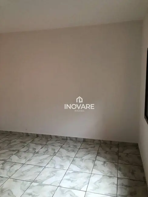 Casa com 3 quartos à venda, 417m2 em Arapora - MG - imagem 5 Foto 5 de Casa com 3 quartos à venda, 417m2 em Arapora - MG