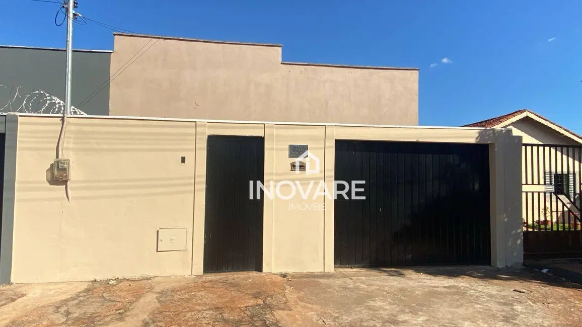 Foto 2 de Casa com 2 quartos para alugar, 200m2 em Itumbiara - GO