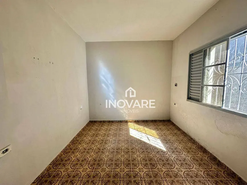 Foto 5 de Casa com 4 quartos à venda, 360m2 em Alto da Boa Vista, Itumbiara - GO