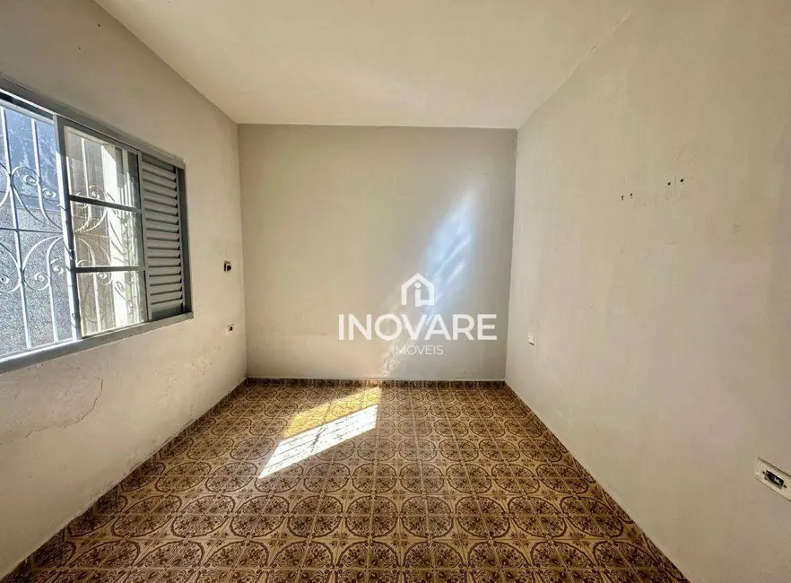 Foto 4 de Casa com 4 quartos à venda, 360m2 em Alto da Boa Vista, Itumbiara - GO