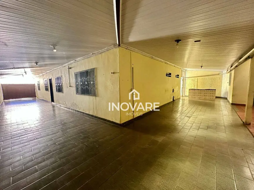 Foto 7 de Casa com 4 quartos à venda, 360m2 em Alto da Boa Vista, Itumbiara - GO