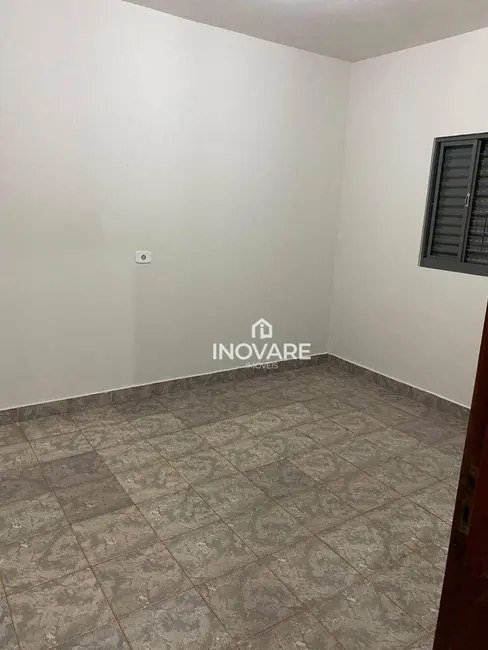 Casa com 3 quartos à venda, 420m2 em Itumbiara - GO - imagem 4 Foto 4 de Casa com 3 quartos à venda, 420m2 em Itumbiara - GO
