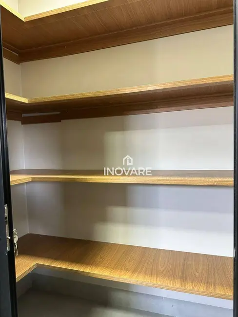 Casa de Condomínio com 3 quartos à venda, 455m2 em Itumbiara - GO - imagem 8 Foto 8 de Casa de Condomínio com 3 quartos à venda, 455m2 em Itumbiara - GO