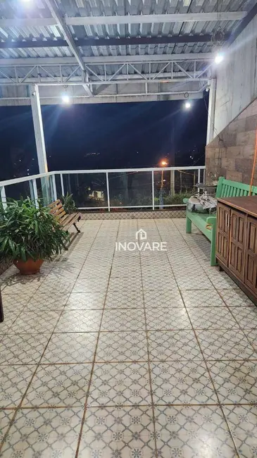 Casa com 4 quartos à venda, 360m2 em Alto da Boa Vista, Itumbiara - GO - imagem 9 Foto 9 de Casa com 4 quartos à venda, 360m2 em Alto da Boa Vista, Itumbiara - GO