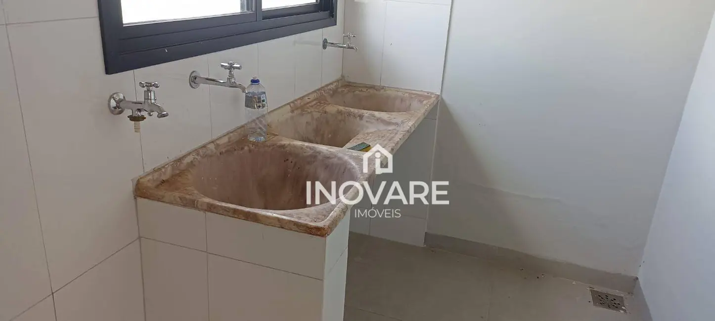 Casa com 3 quartos à venda, 360m2 em Residencial Jardim Primavera, Itumbiara - GO - imagem 7 Foto 7 de Casa com 3 quartos à venda, 360m2 em Residencial Jardim Primavera, Itumbiara - GO