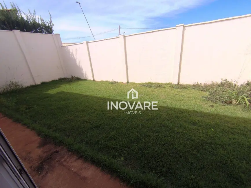 Casa de Condomínio com 3 quartos à venda, 209m2 em Arapora - MG - imagem 9 Foto 9 de Casa de Condomínio com 3 quartos à venda, 209m2 em Arapora - MG