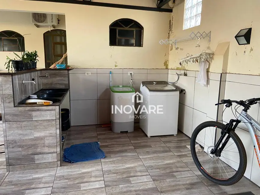 Foto 7 de Casa com 4 quartos à venda, 360m2 em Karfan, Itumbiara - GO