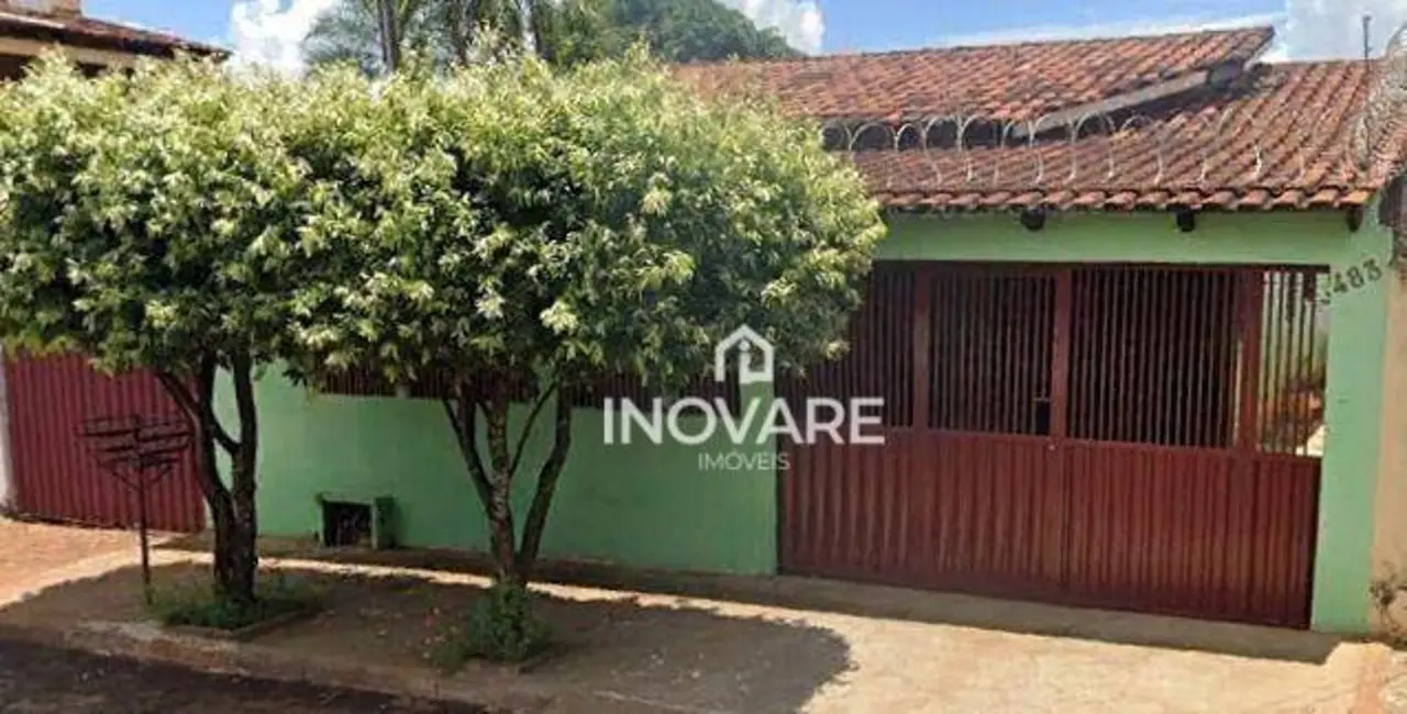 Foto 1 de Casa com 3 quartos à venda, 360m2 em Itumbiara - GO