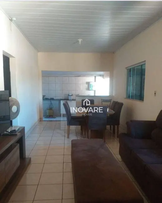 Foto 2 de Casa com 3 quartos à venda, 238m2 em Setor Bela Vista, Itumbiara - GO
