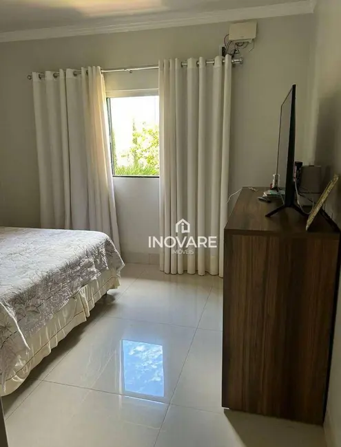 Foto 4 de Casa com 3 quartos à venda, 360m2 em Jardim Liberdade, Itumbiara - GO