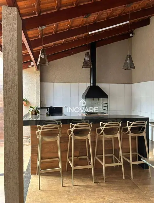 Foto 7 de Casa com 3 quartos à venda, 360m2 em Jardim Liberdade, Itumbiara - GO