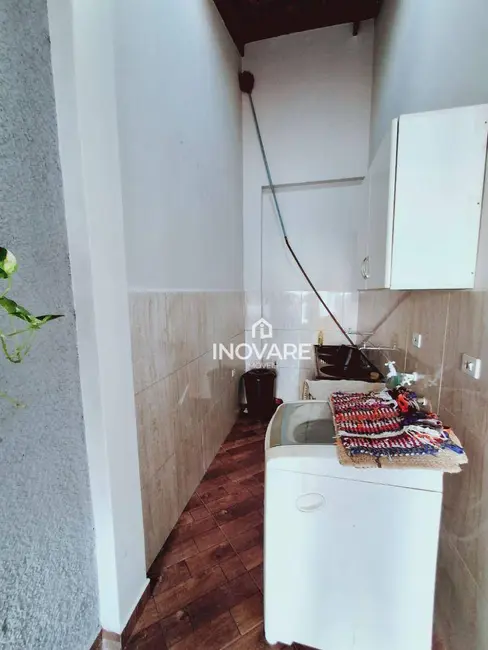 Casa com 4 quartos à venda, 396m2 em Setor Rodoviário, Itumbiara - GO - imagem 9 Foto 9 de Casa com 4 quartos à venda, 396m2 em Setor Rodoviário, Itumbiara - GO