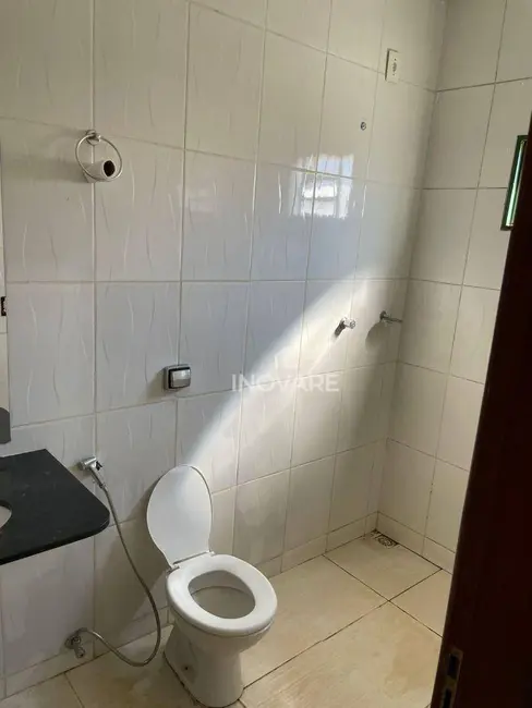 Foto 8 de Casa com 2 quartos para alugar, 240m2 em Setor Buritys, Itumbiara - GO