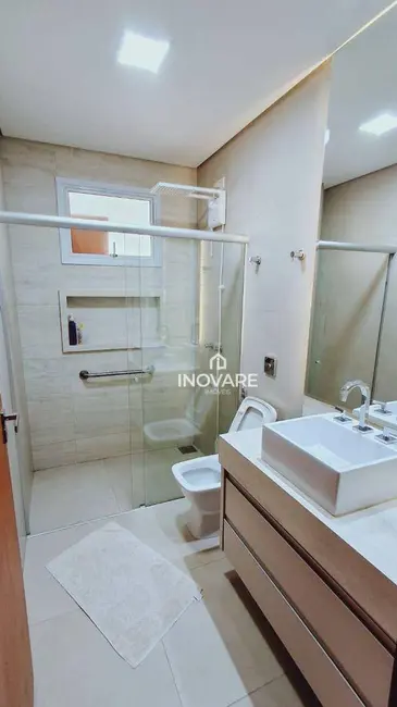 Foto 4 de Casa com 3 quartos à venda, 360m2 em Alto da Boa Vista, Itumbiara - GO