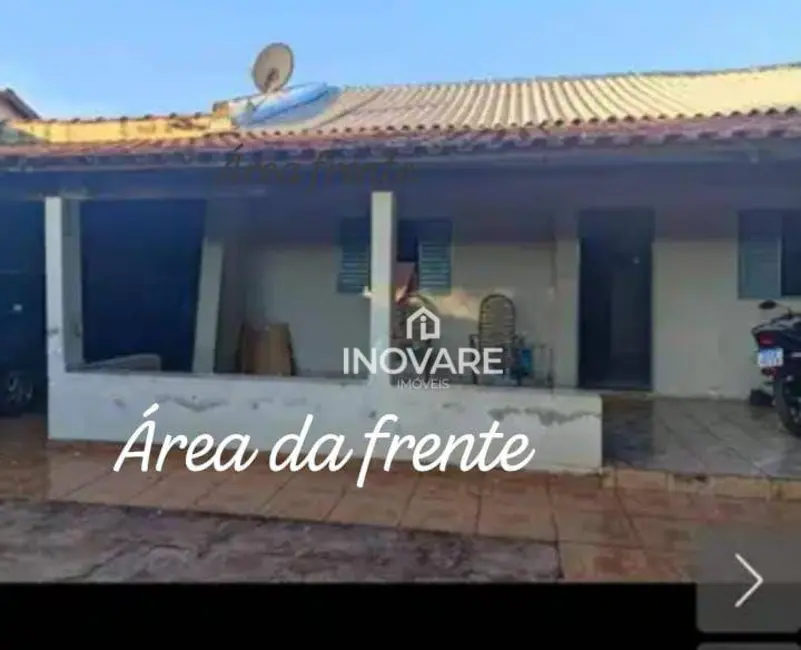 Foto 1 de Casa com 3 quartos à venda, 300m2 em Arapora - MG