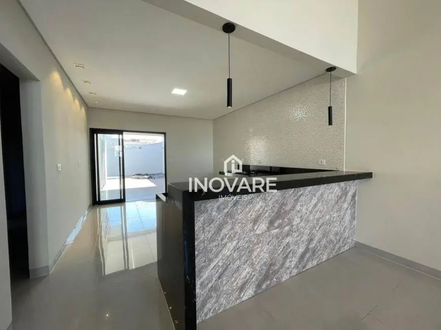 Foto 3 de Casa com 3 quartos à venda, 172m2 em Residencial Beira Rio I, Itumbiara - GO