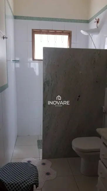 Casa com 3 quartos à venda, 360m2 em Itumbiara - GO - imagem 5 Foto 5 de Casa com 3 quartos à venda, 360m2 em Itumbiara - GO